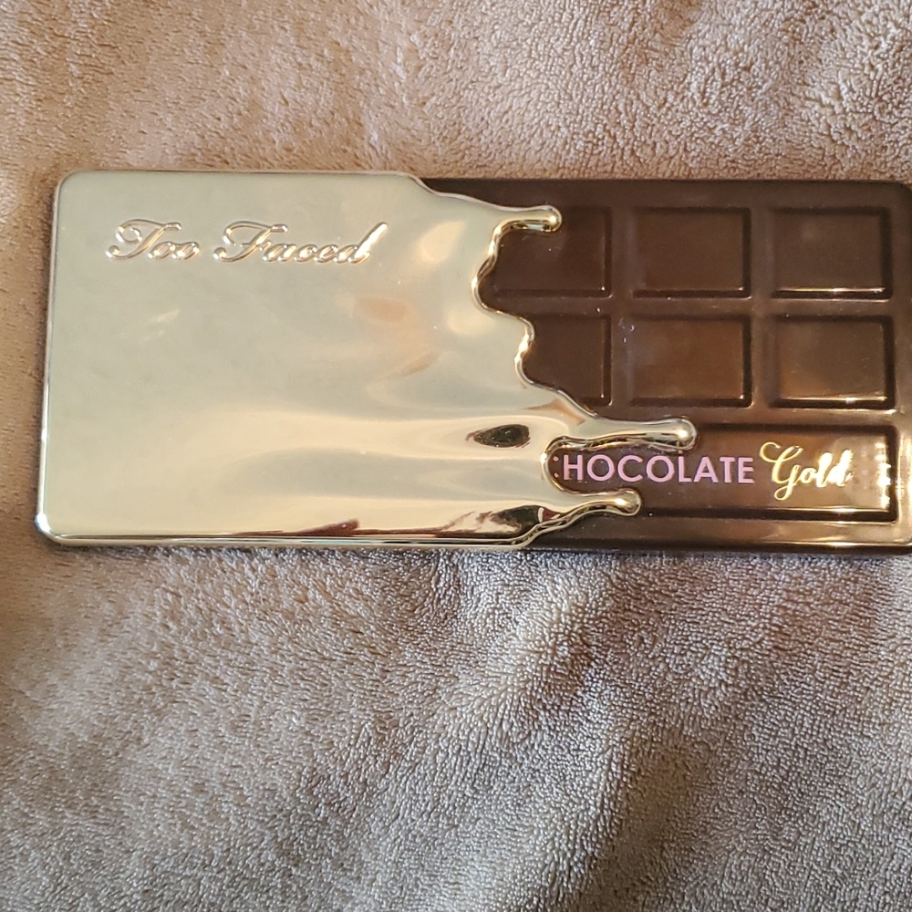 Too faced chocolate gold palette